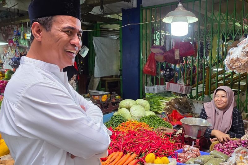 mentan-sidak-pasar-pastikan-harga-pangan-stabil-dan-pasokan-aman