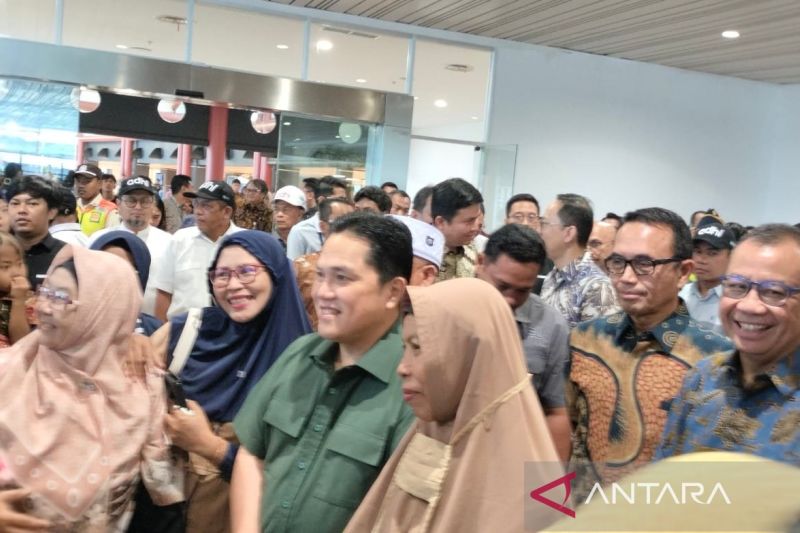 menteri-bumn-perkirakan-layanan-haji-umroh-terminal-2f-lebaran-ini