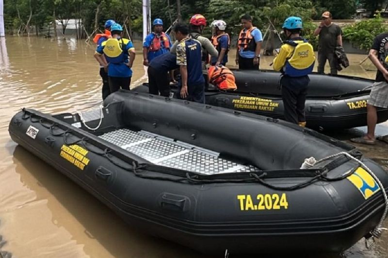 menteri-pu-tegaskan-komitmen-penanganan-bencana-banjir-di-bekasi