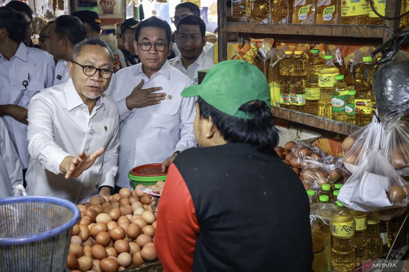 Ramadhan di Jakarta: Dari Meja Makan Hingga Langit Biru