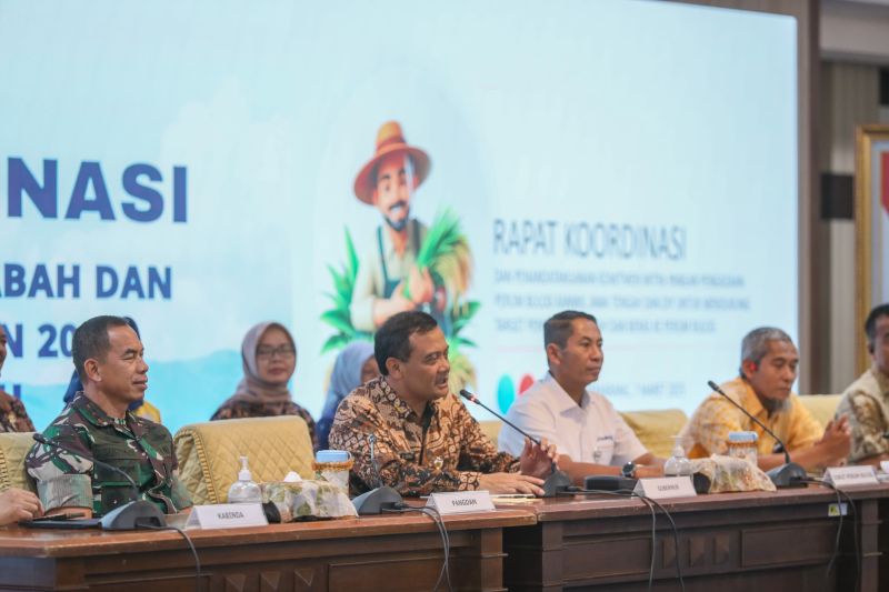 Pemprov Jateng dukung penyerapan gabah dan beras oleh Bulog