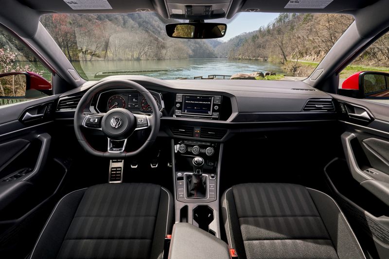 vw-akan-kembalikan-tombol-kontrol-fisik-pada-seri-id4-2026