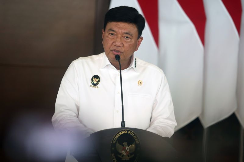 Menko Budi pastikan stok kebutuhan pokok terjaga selama Idul Fitri