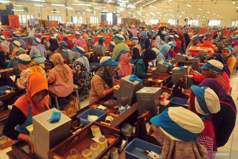 apindo-tegaskan-perusahaan-tidak-boleh-tahan-ijazah-tanpa-alasan