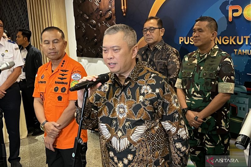 Menhub meresmikan Posko Pusat Angkutan Lebaran 2025