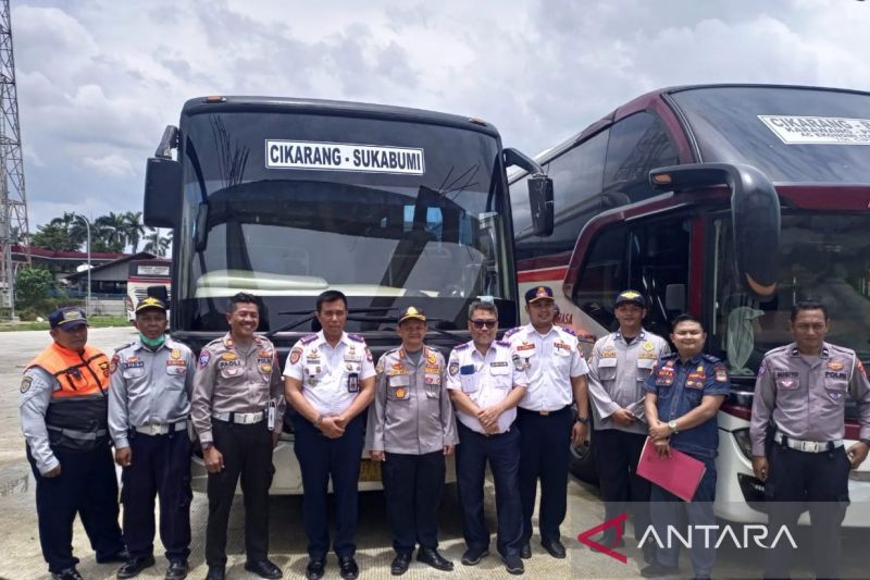 Dishub Kabupaten Bekasi cek angkutan mudik pastikan laik jalan