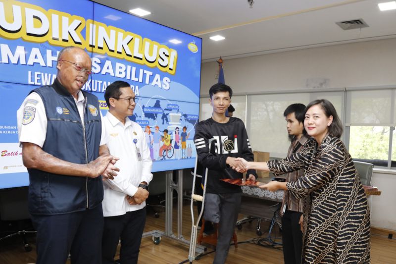 kemenhub-fasilitasi-mudik-gratis-31-disabilitas-lewat-jalur-udara