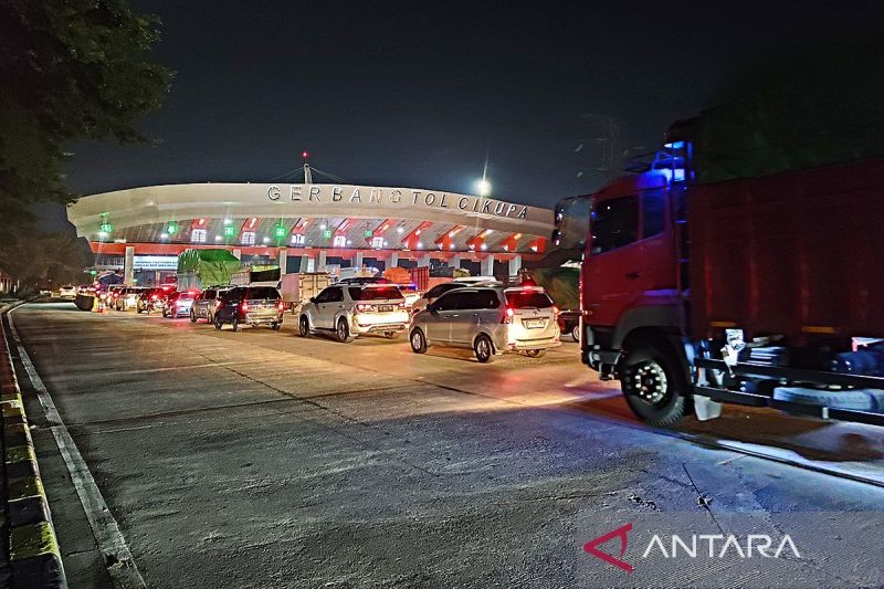 Diskon layanan ekspres 36 persen urai penumpukan dermaga eksekutif