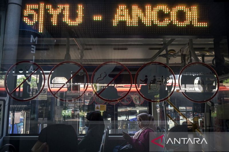 Ini 11 titik pemberhentian Tranjakarta Blok M - Ancol