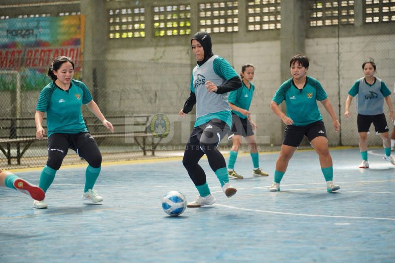 TIMNAS FUTSAL PUTRI JALANI TC DI YOGYAKARTA JELANG PIALA ASIA 2025 IMG 20250409 215654