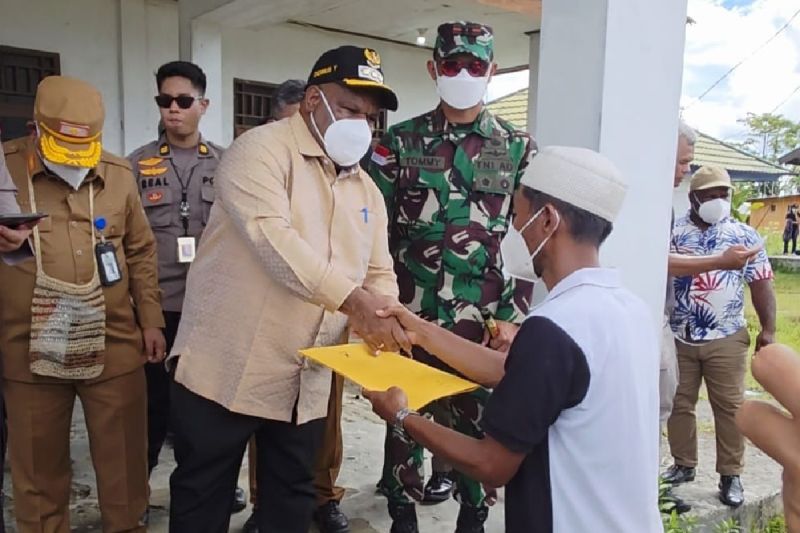Wakaops sebut 11 jenazah korban KKB dimakamkan di Dekai