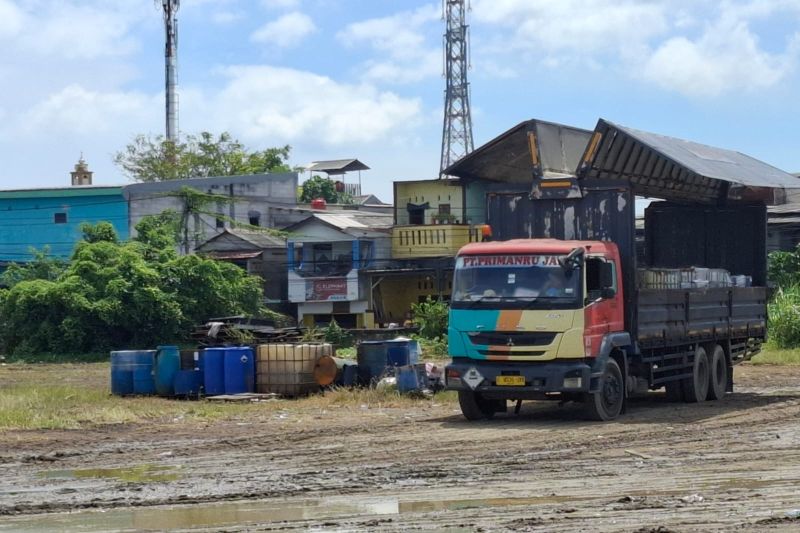 Empat RT di Koja Jakarta Utara terdampak bau limbah perusahaan