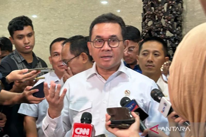 Kemarin, penyebab harga kelapa naik hingga RI-Saudi kerja sama mineral 