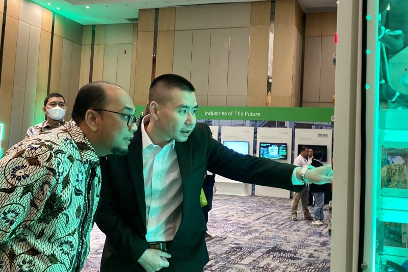 kemenperin-soroti-pentingnya-transformasi-digital-industri-di-batam