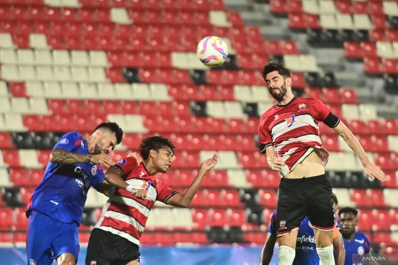 Pedro Monteiro ungkap alasan bertahan bersama Madura United