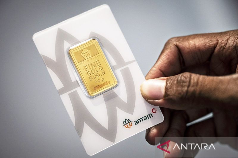 emas-antam-pada-3-mei-kembali-turun-jadi-rp1902-juta-per-gram
