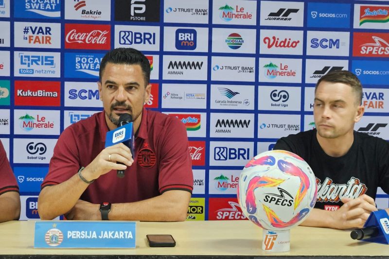 DONI TRI DAPAT DIMAINKAN SAAT PERSIJA JAKARTA JAMU SEMEN PADANG 10 DONI TRI DAPAT DIMAINKAN SAAT PERSIJA JAKARTA JAMU SEMEN PADANG WHATSAPP IMAGE 2025 04 26 AT 17.57.20