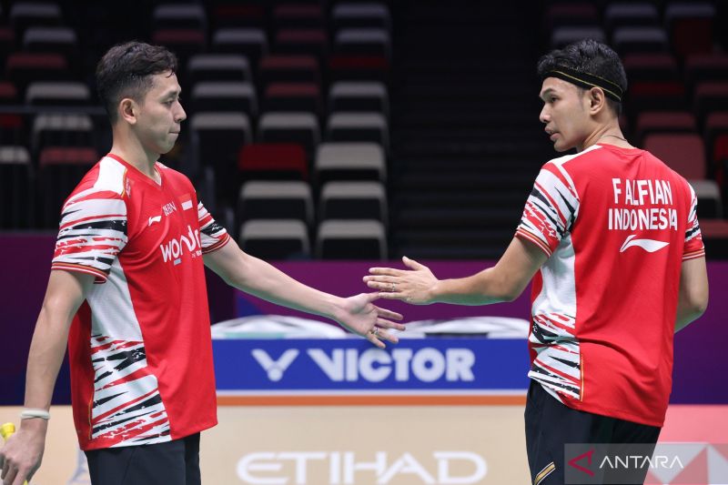 Fajar/Rian bawa Indonesia unggul 1-0 atas Inggris di Piala Sudirman