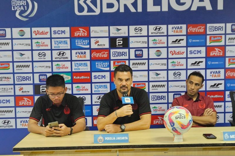 PENA SEBUT PERSIJA BERMAIN TANPA &QUOT;RITME&QUOT; YANG JELAS DI BABAK PERTAMA PENA 2