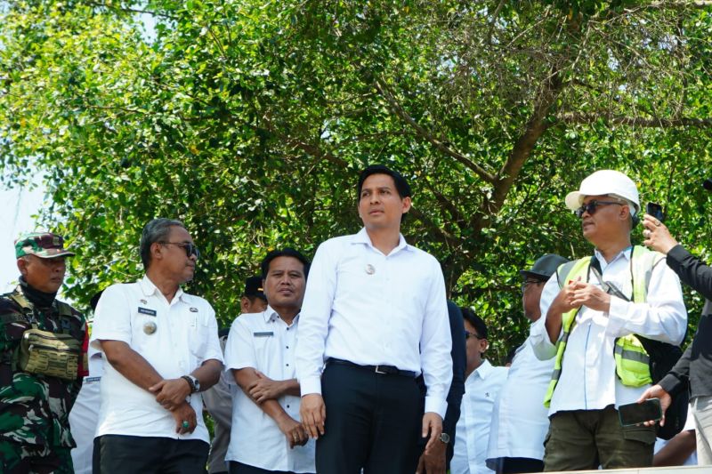 pemkab-indramayu-jamin-pasokan-air-pertanian-dan-pdam-mulai-normal