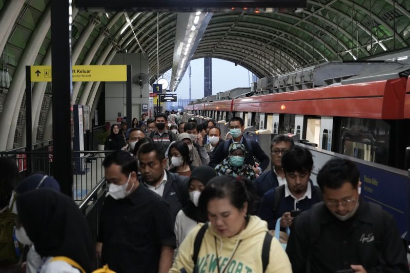 lrt-jabodebek-catat-843-juta-pengguna-hingga-akhir-april