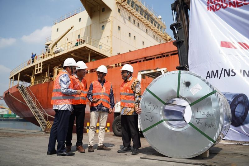 pt-amns-indonesia-ekspor-10000-ton-produk-baja-lapis-seng-ke-as