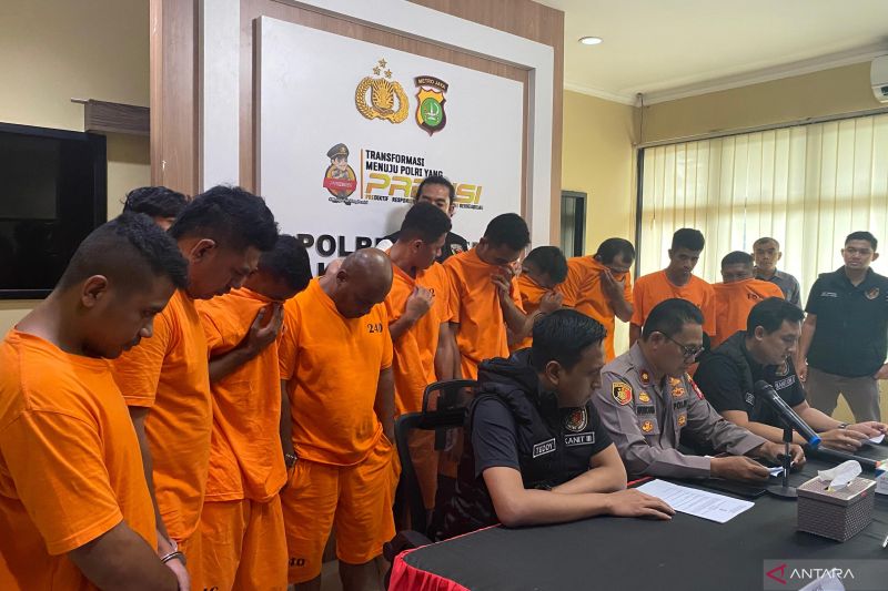 polisi-tetapkan-sepuluh-tersangka-dalam-penyerangan-di-kemang