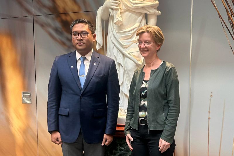 wamentan-kunjungi-kampus-belanda-perkuat-riset-dan-teknologi-pertanian
