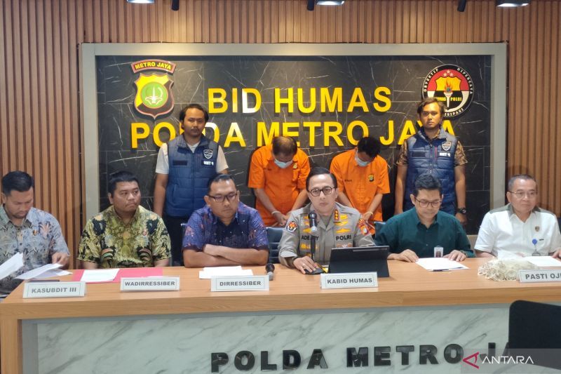 polisi-bongkar-penipuan-dalam-jaringan-dengan-modus-perdagangan-saham