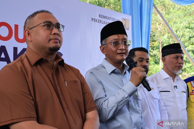 menteri-pu-minta-jalan-layang-sitinjau-lauik-didesain-tahan-gempa