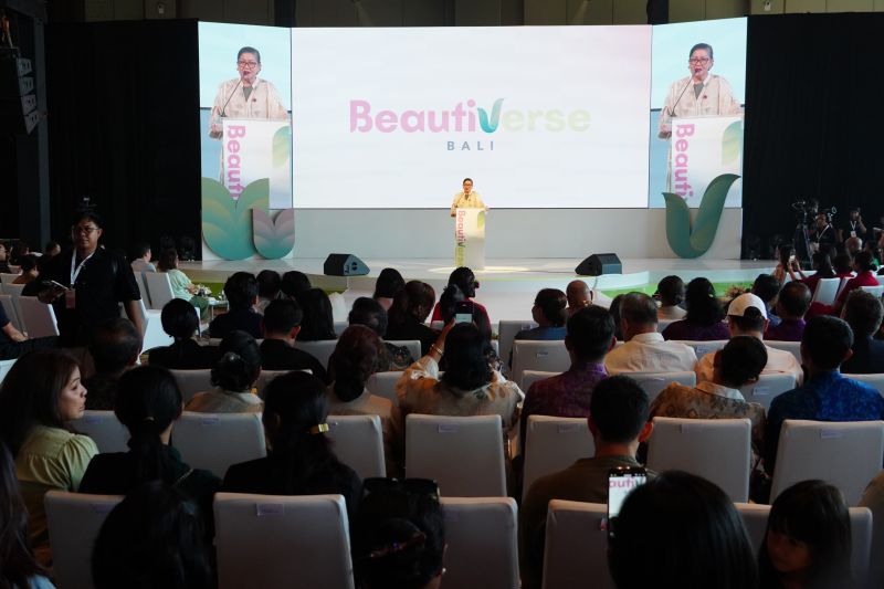 dekranasda-bali-minta-pameran-kecantikan-tonjolkan-produk-tradisional