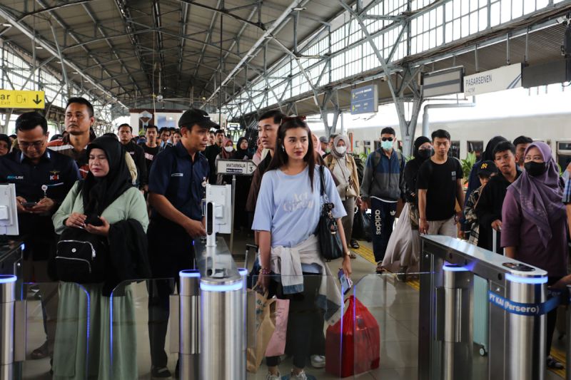 kai-hemat-anggaran-rp399-juta-dari-teknologi-pengenalan-wajah