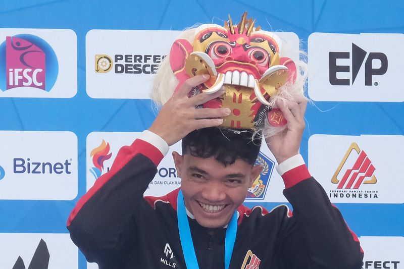 profil-kiromal-katibin-atlet-panjat-tebing-indonesia-juara-dunia-2025