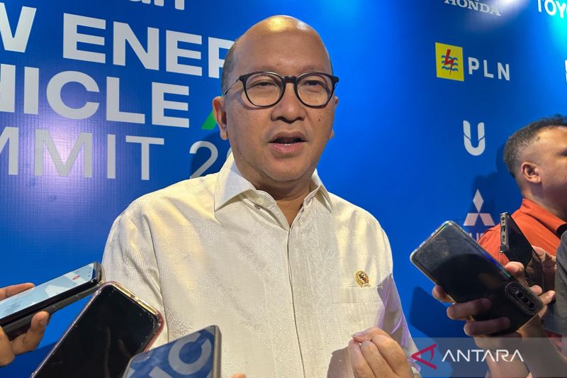 pemerintah-revisi-aturan-agar-swasta-dapat-bangun-charging-station