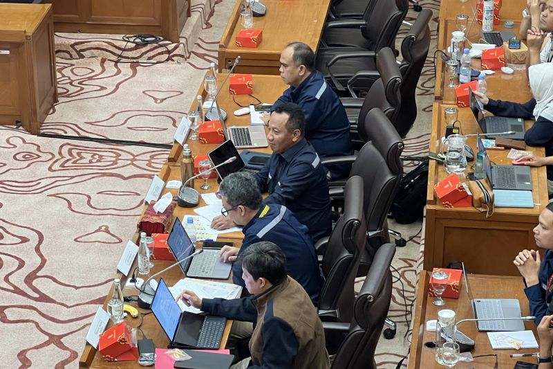 kesdm-wajibkan-adaro-hingga-kpc-untuk-garap-hilirisasi-batu-bara