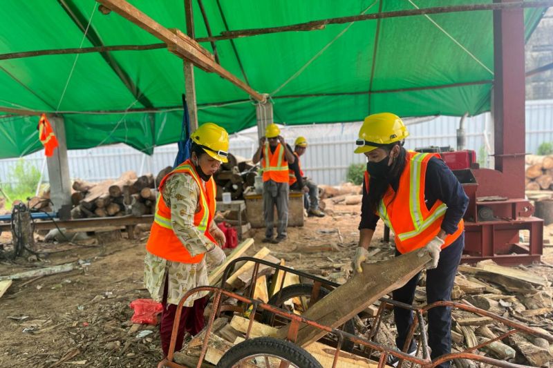 cofiring-biomassa-pltu-pln-bantu-sejahterakan-masyarakat-kalbar