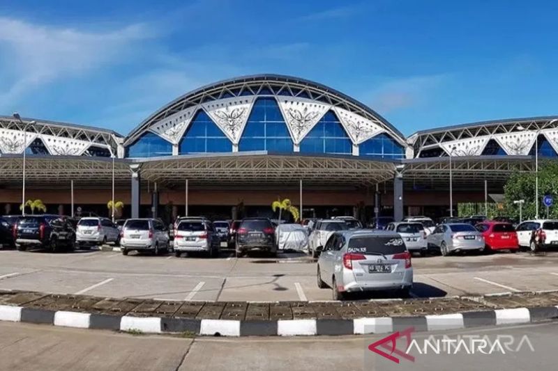 tiga-maskapai-dukung-reaktivasi-status-internasional-bandara-supadio
