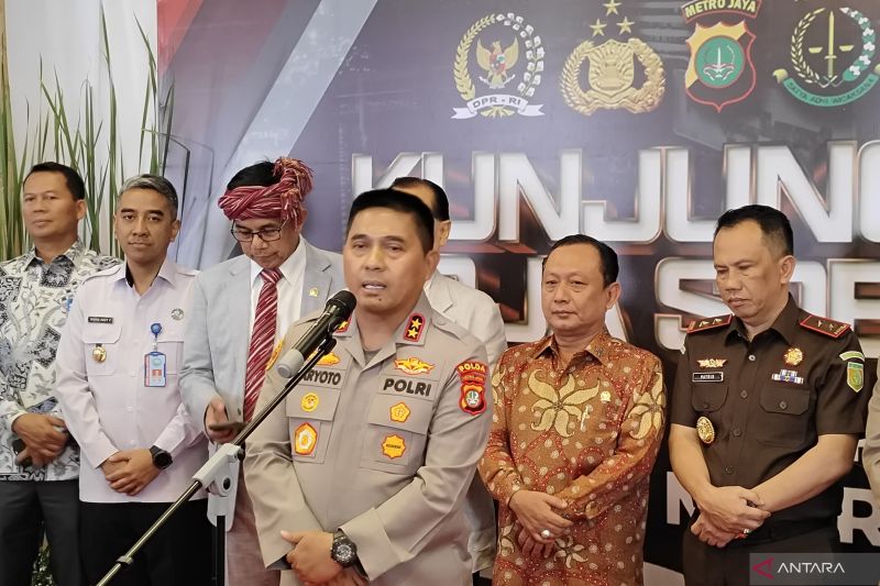 per-minggu-polda-metro-jaya-tangkap-100-orang-terkait-kasus-narkoba