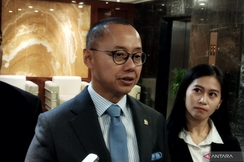 wakil-ketua-mpr-ruptl-2025-2034-komitmen-pembangunan-berkelanjutan