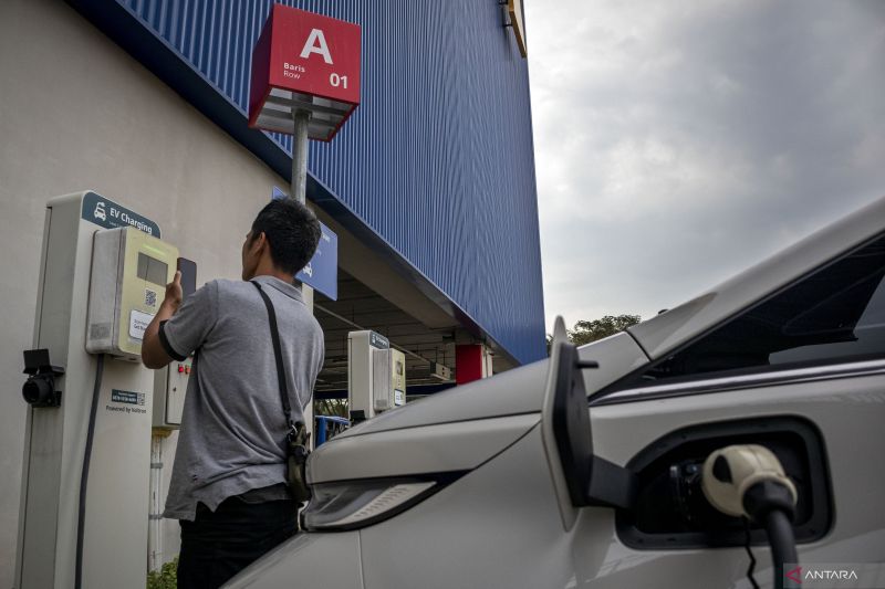 penjualan-mobil-listrik-baru-di-as-turun-namun-yang-bekas-naik