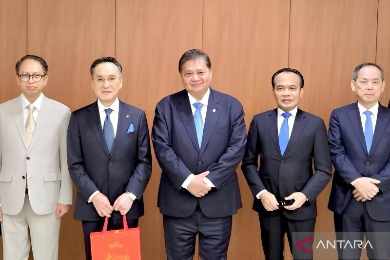 airlangga-federasi-bisnis-jepang-komitmen-perkuat-investasi-di-ri