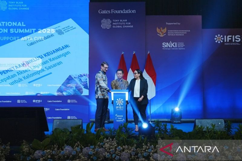 mendorong-akses-keuangan-setara-untuk-semua
