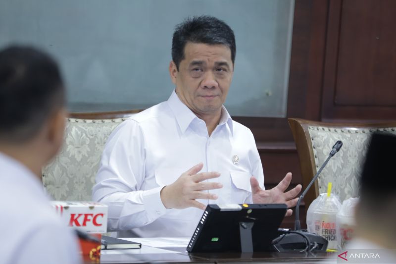 wamendes-ingatkan-kopdes-bukan-untuk-matikan-usaha-di-desa