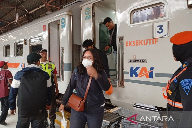 kai-purwokerto-siapkan-17-perjalanan-ka-saat-libur-panjang-waisak