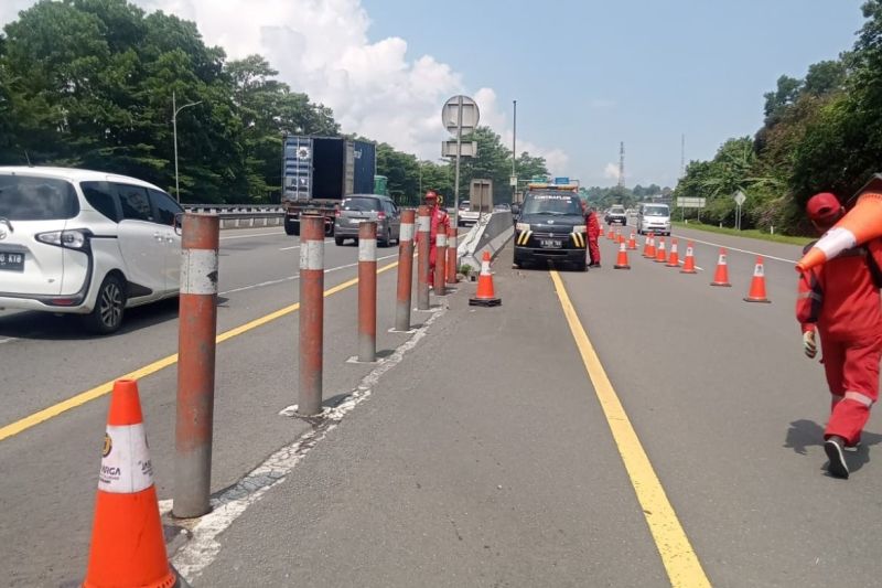 contraflow-di-tol-jagorawi-arah-puncak-dihentikan
