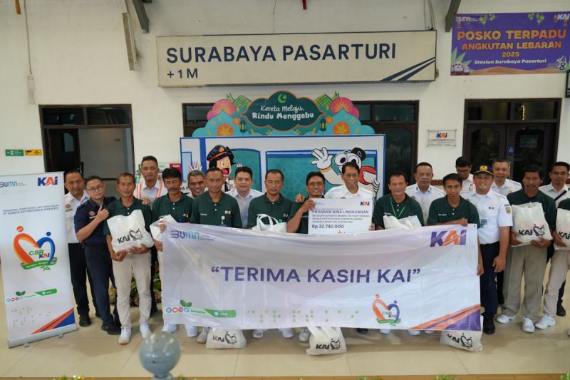 kai-salurkan-bantuan-pemberdayaan-masyarakat-senilai-rp81-miliar