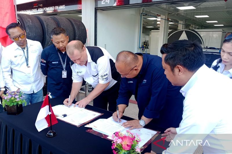 gt-world-challenge-asia-mandalika-2025-hasilkan-mou-investasi