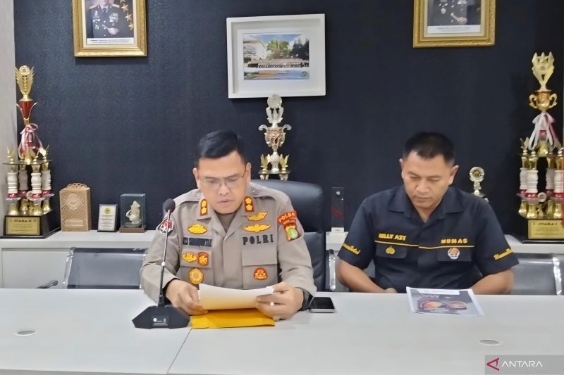 polisi-tetapkan-13-tersangka-kasus-kericuhan-di-dpr-saat-hari-buruh