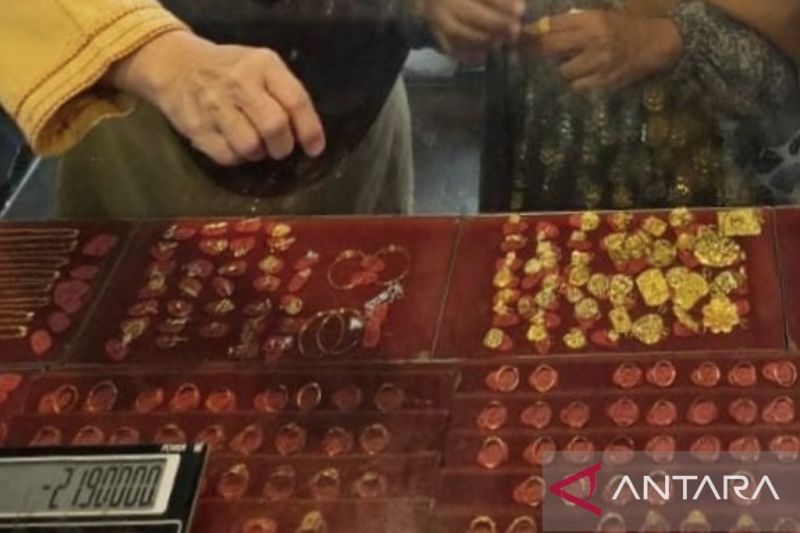 harga-emas-di-pegadaian-kompak-merosot-hingga-rp21000-pada-minggu