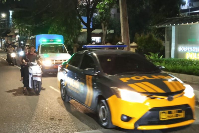 polisi-tangkap-seorang-juru-parkir-liar-di-jakarta-utara